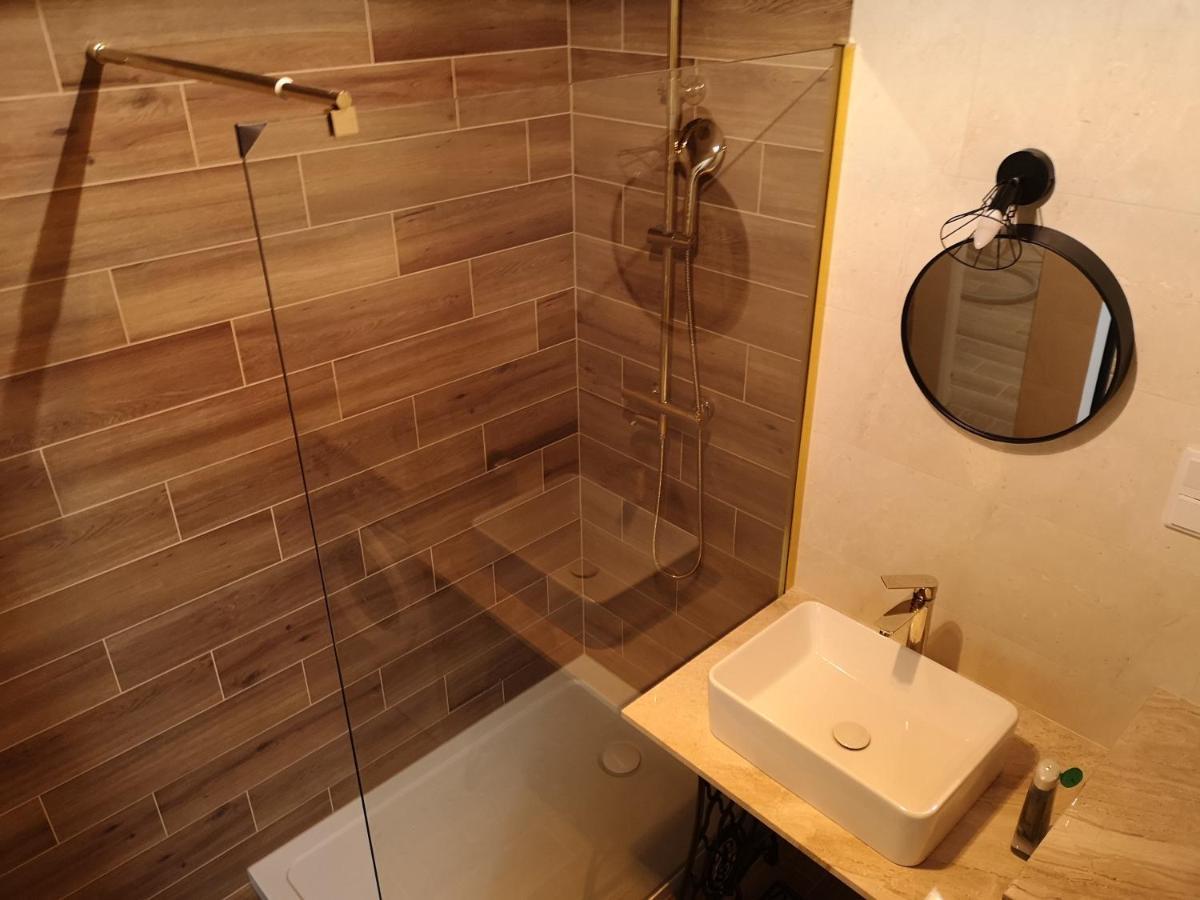 Apilois Apartament غدانسك المظهر الخارجي الصورة